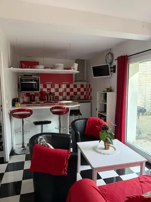 Cuisine ou kitchenette dans l'établissement Birchbank Cottage - Disney 30min