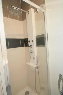 Salle de bains dans l'établissement Comme à la Maison - CENTRE-VILLE