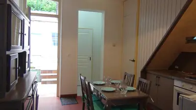 Cuisine ou kitchenette dans l'établissement Chez Louise