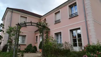 Jardin de l'établissement la maison du saussoy