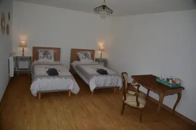 Un ou plusieurs lits dans un hébergement de l'établissement la maison du saussoy