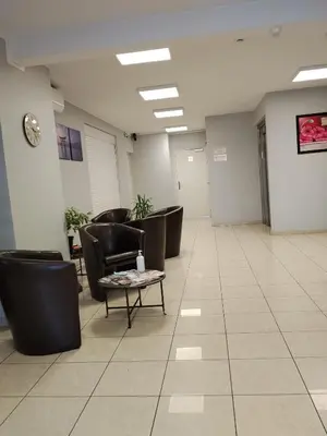 Coin salon dans l'établissement Contact Hôtel - Prim Witry - Reims Nord