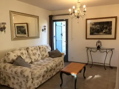 Coin salon dans l'établissement Le Gîte du Château