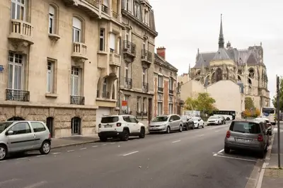 Plan de l'établissement Appartement au pied de la cathédrale