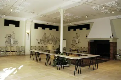 Restaurant ou autre lieu de restauration dans l'établissement Hôtel Castel Jeanson