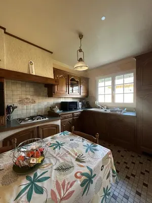 Cuisine ou kitchenette dans l'établissement Chez Karinette