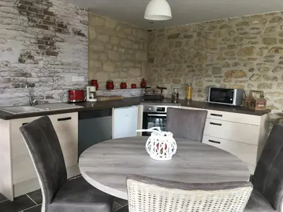 Cuisine ou kitchenette dans l'établissement Oclos du RhuisO