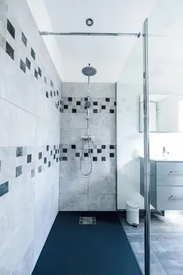 Salle de bains dans l'établissement La Maison du Parc Affaires et Tourisme