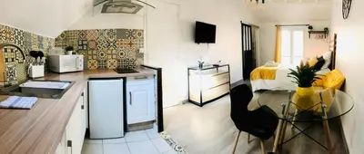 Cuisine ou kitchenette dans l'établissement Sparkling Life - Epernay centre