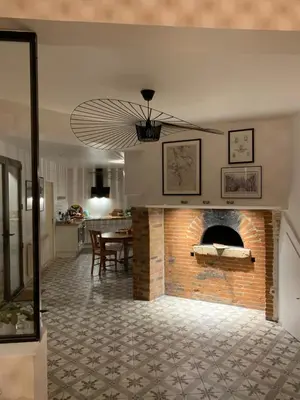Cuisine ou kitchenette dans l'établissement La Ferme de Maryse