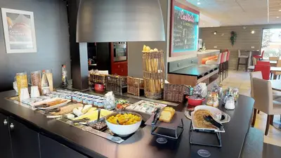 Nourriture dans l'hôtel ou à proximité