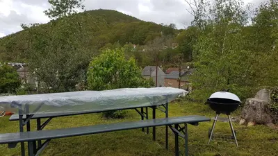 Vue générale sur la montagne ou vue sur la montagne depuis la maison de vacances