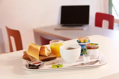 Nourriture dans l'hôtel ou à proximité