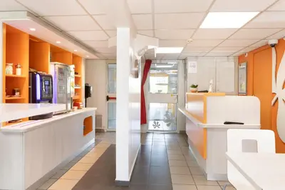 Cuisine ou kitchenette dans l'établissement Première Classe Châlons-en-Champagne