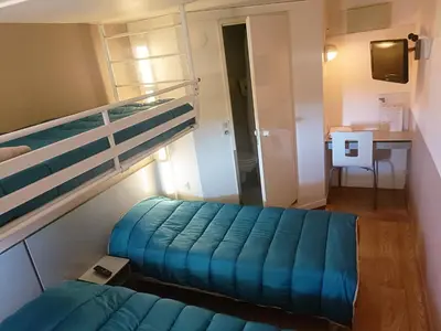 Cuisine ou kitchenette dans l'établissement FASTHOTEL Reims Est - Taissy