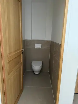 Salle de bains dans l'établissement La Menuiserie