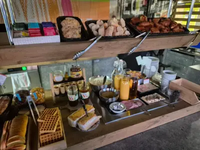 Nourriture dans l'hôtel ou à proximité