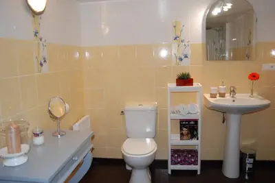 Salle de bains dans l'établissement A LA BELLE EPOQUE
