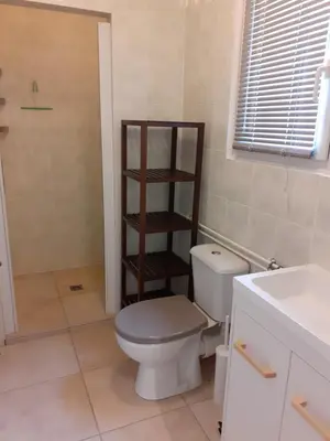 Salle de bains dans l'établissement La belle étoile