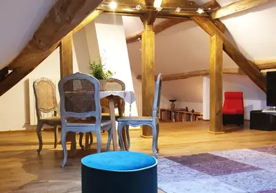Coin salon dans l'établissement Le champ de l'eau
