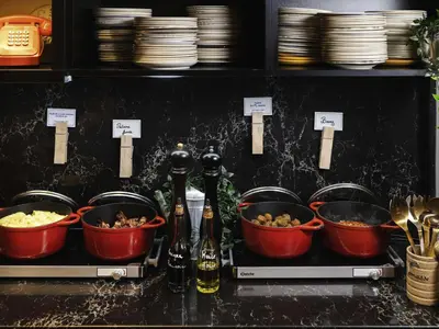 Nourriture dans l'hôtel ou à proximité