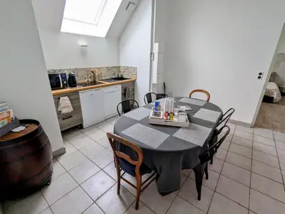 Cuisine ou kitchenette dans l'établissement LE CHARME D OGNES