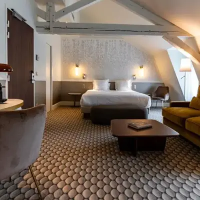 Continental Hotel