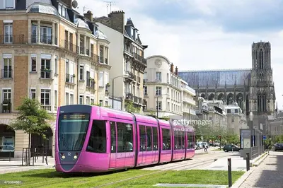 Vue générale sur Reims ou vue de la ville depuis l'appartement