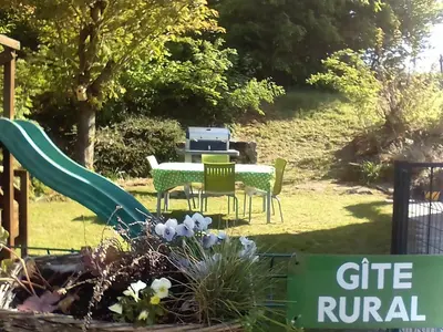 Jardin de l'établissement Gite proche du Val Joly - 4911 -