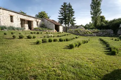 Jardin de l'établissement Les Bories en Champagne