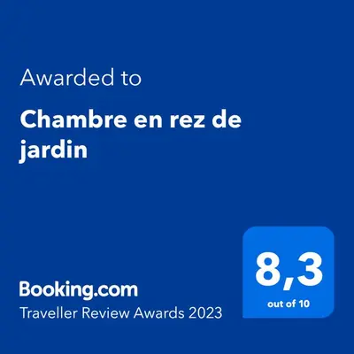 Certificat, récompense, panneau ou autre document affiché dans l'établissement Chambre en rez de jardin