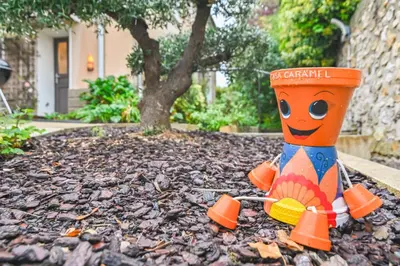Jardin de l'établissement Maison familiale 12 min Disneyland