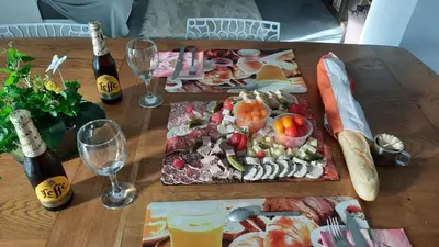 Nourriture dans la maison d'hôtes ou à proximité