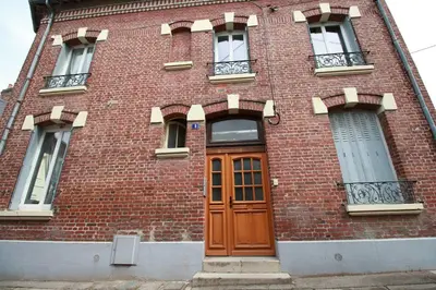 Façade ou entrée de l'établissement L'Athéna