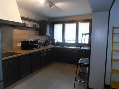 Cuisine ou kitchenette dans l'établissement Gîte des Corneilles