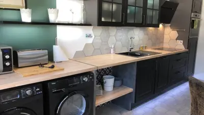Cuisine ou kitchenette dans l'établissement BedinReims luxe wonderful calm in city center, ideal for 2 adults and 3 children free parking
