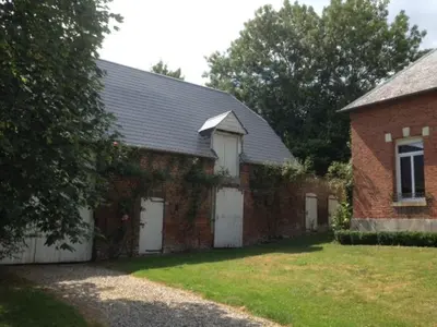 Jardin de l'établissement GrIsa'Home le gîte