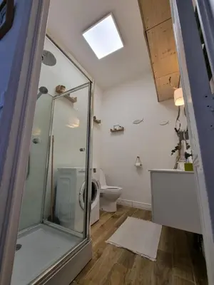 Salle de bains dans l'établissement Gîtes Familistère Landrecies - Guise