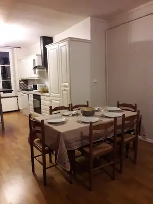 Cuisine ou kitchenette dans l'établissement Appartement 80m2 dans belle demeure