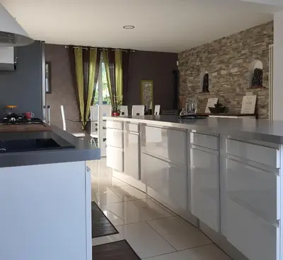 Cuisine ou kitchenette dans l'établissement Gite Ardennes