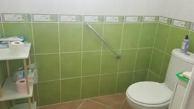 Salle de bains dans l'établissement SUPER SPACIEUX GÎTE PROCHE DE TOUTES COMMODITÉS