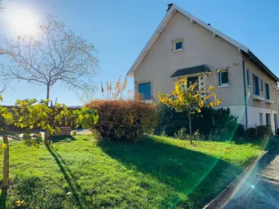 Jardin de l'établissement Gîtes Chez Charles
