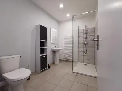 Salle de bains dans l'établissement Villa 5 chambres - 3 salles de bain