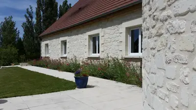 Jardin de l'établissement B&B Arum Mercin et Vaux L'Arthome chambres d'hôtes