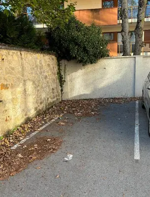 Plan de l'établissement Le seize - parking privé