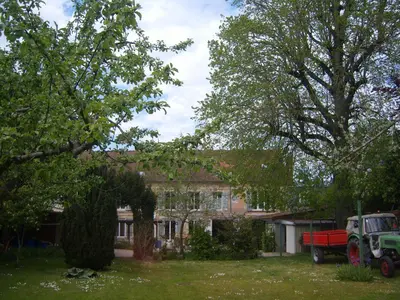 Jardin de l'établissement gite du vieux tilleul
