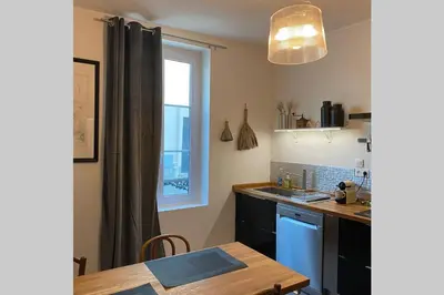Cuisine ou kitchenette dans l'établissement A l'ombre d'Armandii