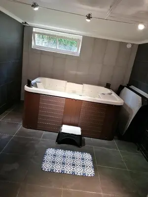 Salle de bains dans l'établissement Chambre privé chez Chris