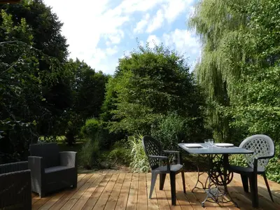 Jardin de l'établissement Gîte Les Marlières