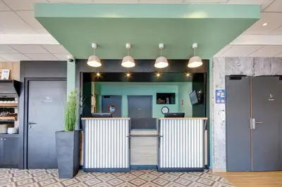 Cuisine ou kitchenette dans l'établissement B&B HOTEL Epernay